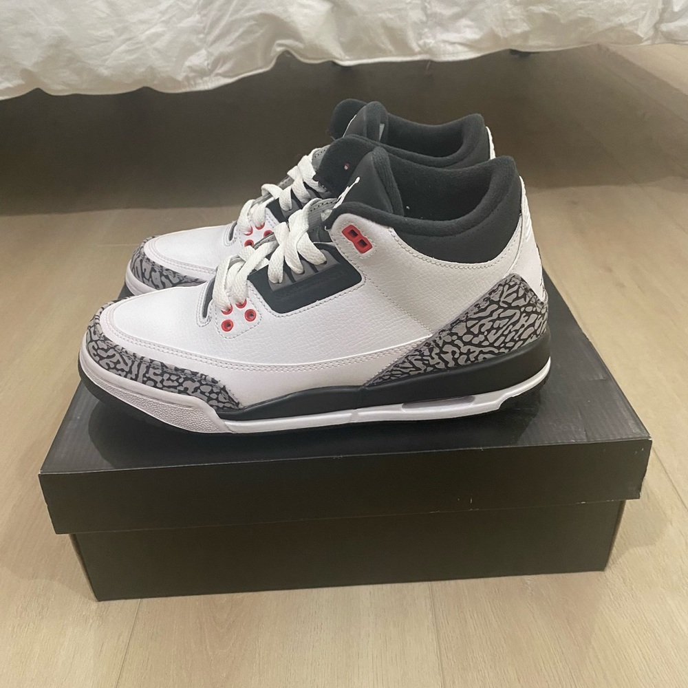 Air Jordan 3 Retro “Infrared 23” Grade School Size 7